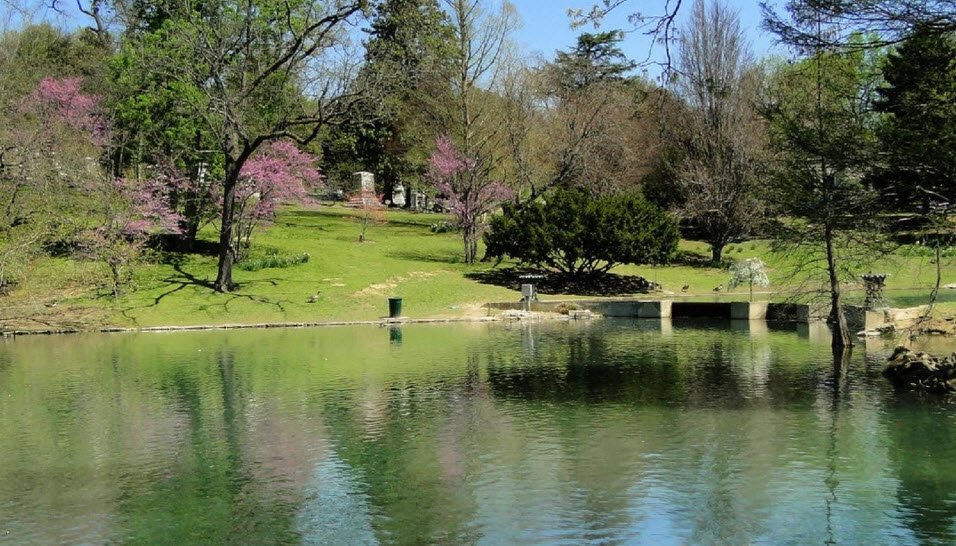 Cave Hill Cemetery and Arboretum, United States